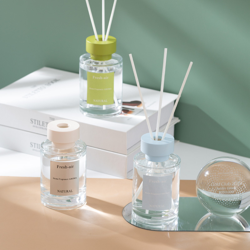 Diffusore a bastoncini per aromaterapia domestica senza fuoco da 120 ml Diffusore a bastoncini per aromaterapia domestica senza fuoco da 120 ml