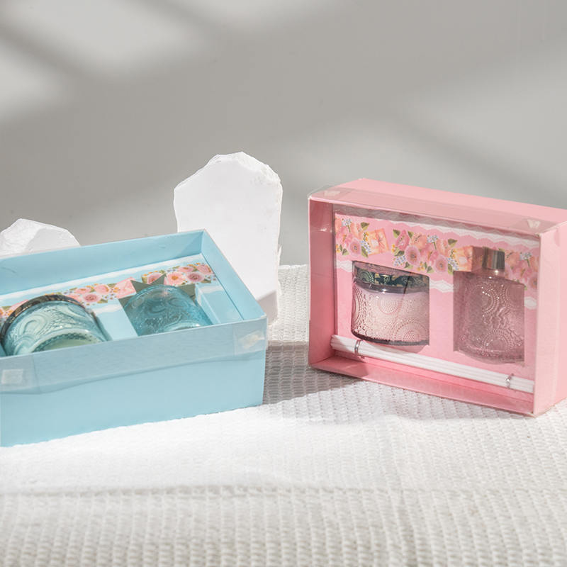 Grazioso set di aromi per bottiglie di vetro per la festa della mamma: venditore di fragranze per la casa