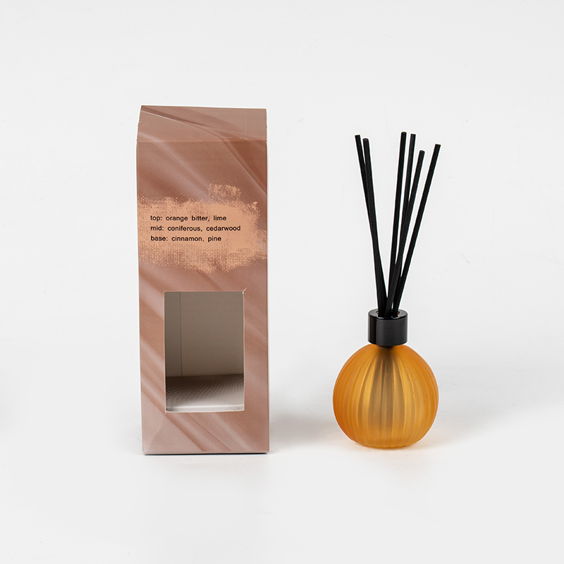 Piccolo bulbo di vetro con strisce verticali che evaporano bottiglia diffusore a lamella-produttore di diffusori a lamella per profumo domestico