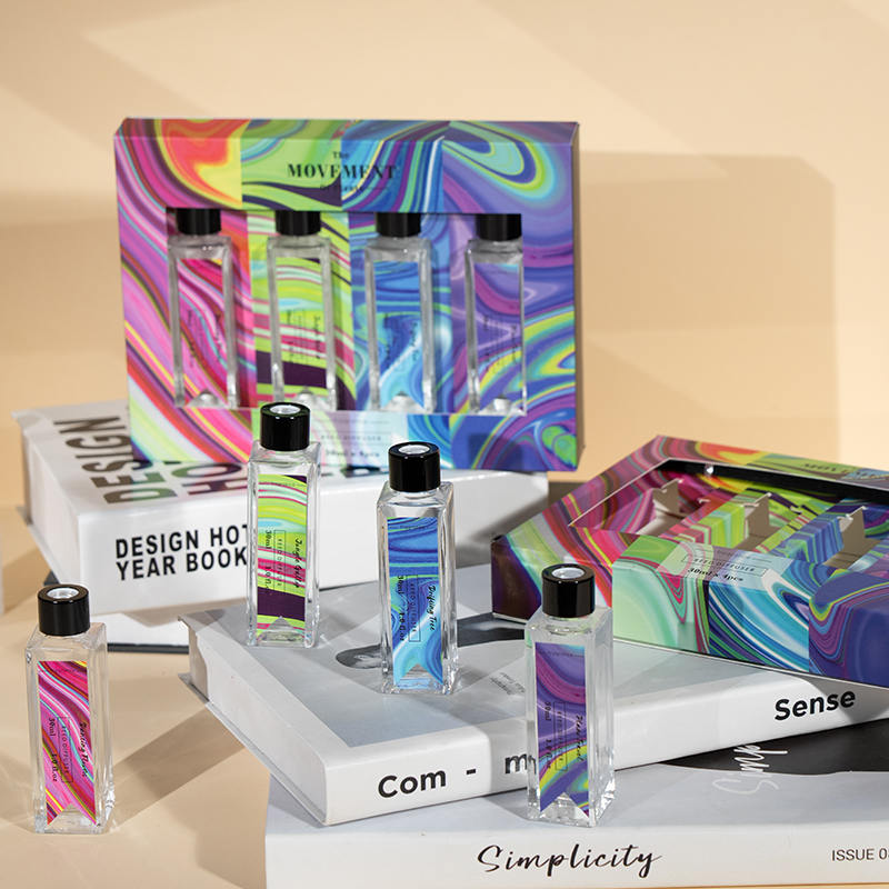 Piccolo diffusore a lamella quadrato con tacco alto 4 pezzi produttore di olio per diffusore di aromi