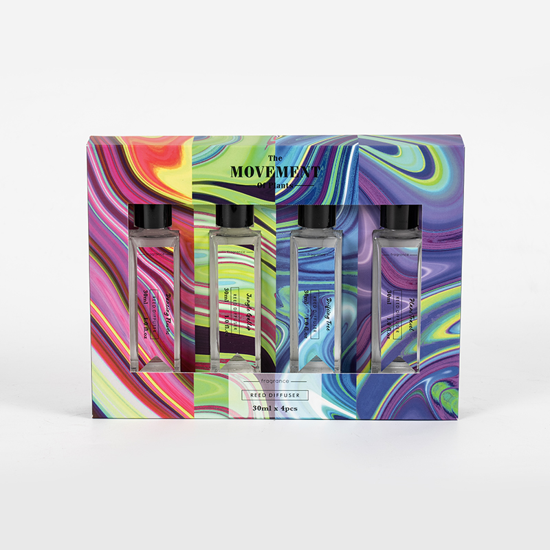 Piccolo diffusore a lamella quadrato con tacco alto 4 pezzi produttore di olio per diffusore di aromi